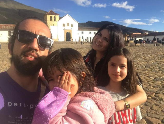 Tatiana Jauregui con su esposo Jaime y sus hijas. Foto: Instagram/@lajaureguiactriz