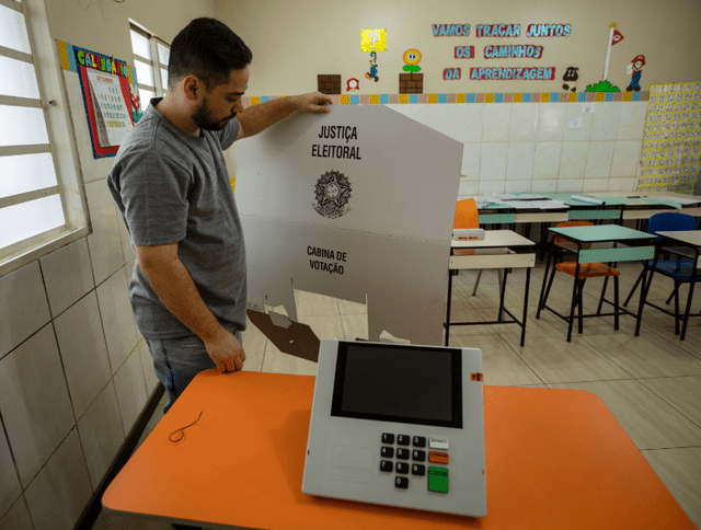 En Brasil, el sufragio se llevará a cabo por voto electrónico. Foto: EFE