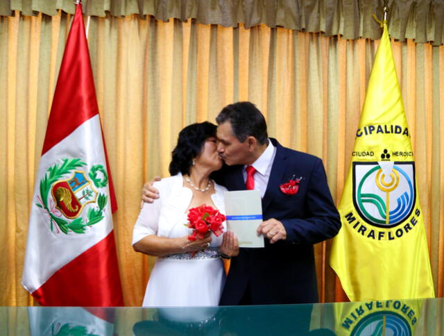 Miraflores: por primera vez se celebra un matrimonio civil en lengua de señas
