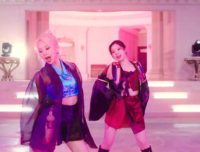 Captura del video cover de Chaeyoung y Dahyun "Switch to me". Foto: captura YouTube