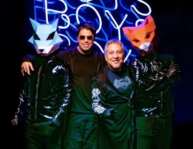  Two Digital Boys junto a Jhovan Tomasevich y Percy Céspedez. Foto: Instagram/Two Digital Boys 