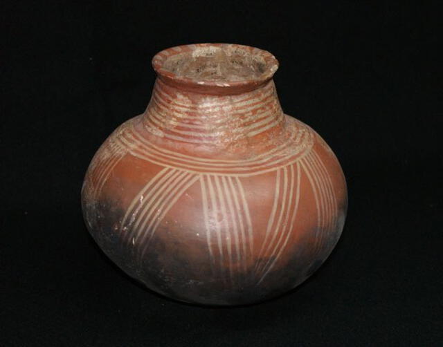  <br>La decoración de la cerámica upano consiste principalmente en líneas y motivos geométricos. Foto: Museo Casa de Alabado 