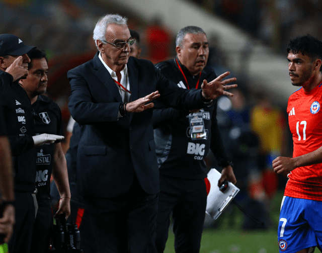  Jorge Fossati dirigió su último encuentro en Lima ante Chile por Eliminatorias. Foto: GLR   