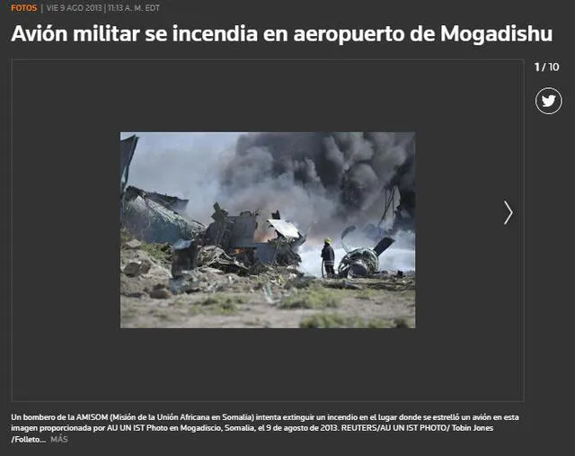 Imagen del avión destrozado en Somalia y la presencia del bombero. Foto: captura en web/ Reuters.
