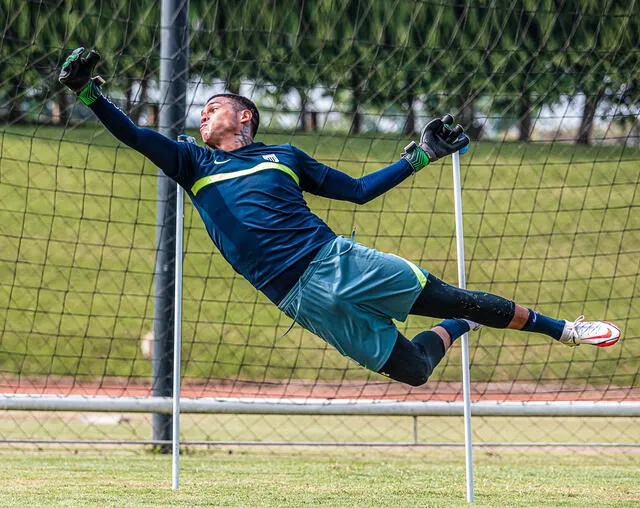 Ángelo Campos se formó en las divisiones menores de Alianza Lima. Foto: Twitter Alianza Lima