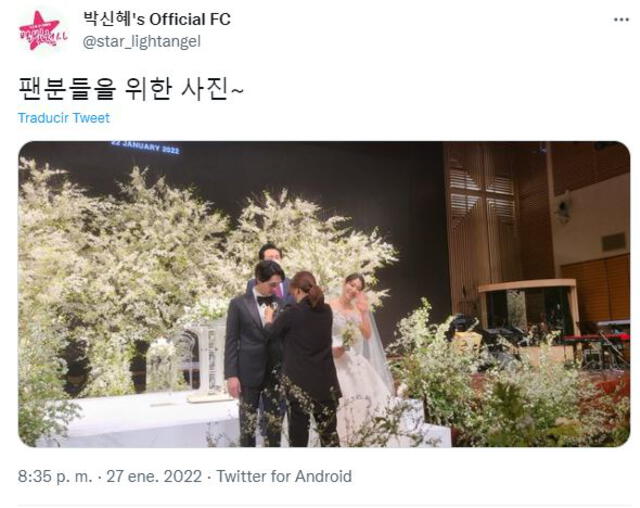 Park Shin Hye en su boda. Foto: vía Twitter