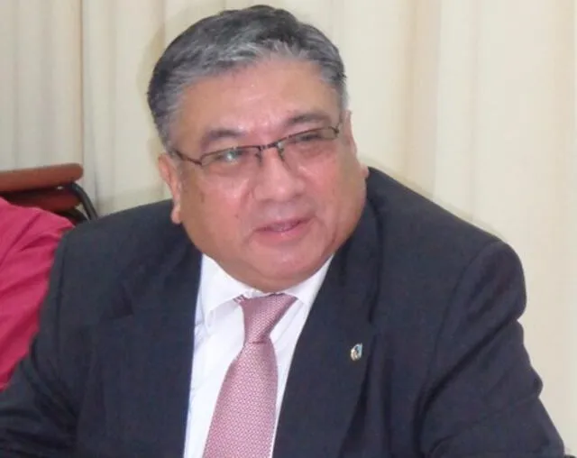 Dr. Carlos Castillo Asesor del Minsa