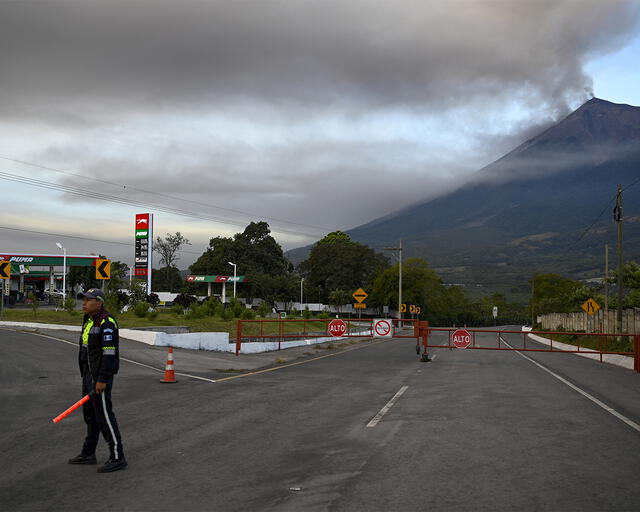Se ordenó también el cierre de algunas carreteras en Guatemala. Foto: AFP