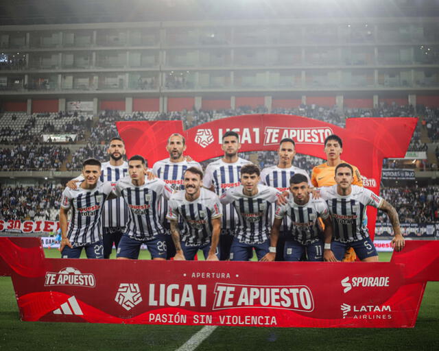 Alianza Lima está fuera de la pelea del Torneo Apertura. Foto: La República   