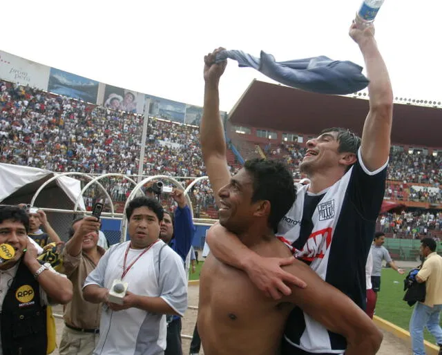 Martel campeonó con Alianza Lima el único año en el que jugó por el club. Foto: Líbero