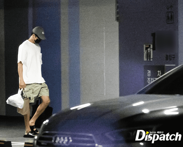 El actor Ahn Bo Hyun está saliendo con Jisoo de BLACKPINK. Foto: Dispatch   