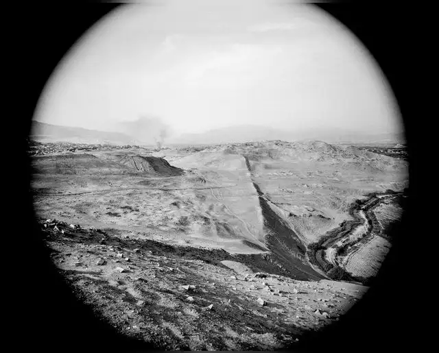 “Pachacámac II” (Lima, 1987) de Billy Hare. Foto: Billy Hare. “Pachacámac II” (Lima, 1987) de Billy Hare. Foto: Billy Hare.