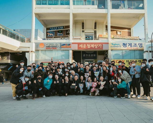 Equipo de Vincenzo se despide de Geumga Plaza. Foto: Instagram