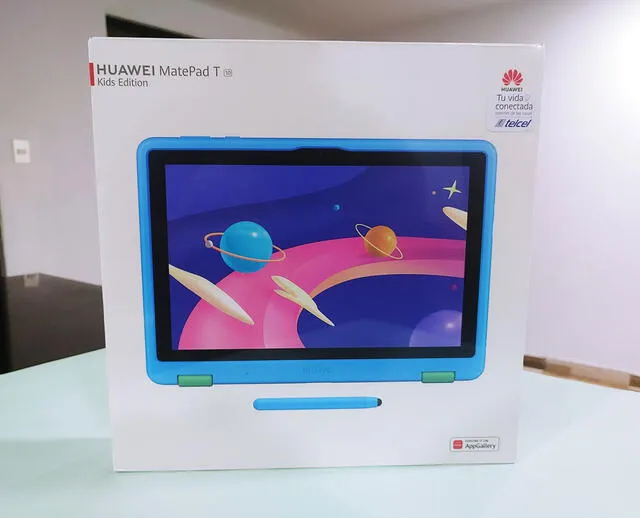 Parte frontal de la caja de la Huawei MatePad T Kids