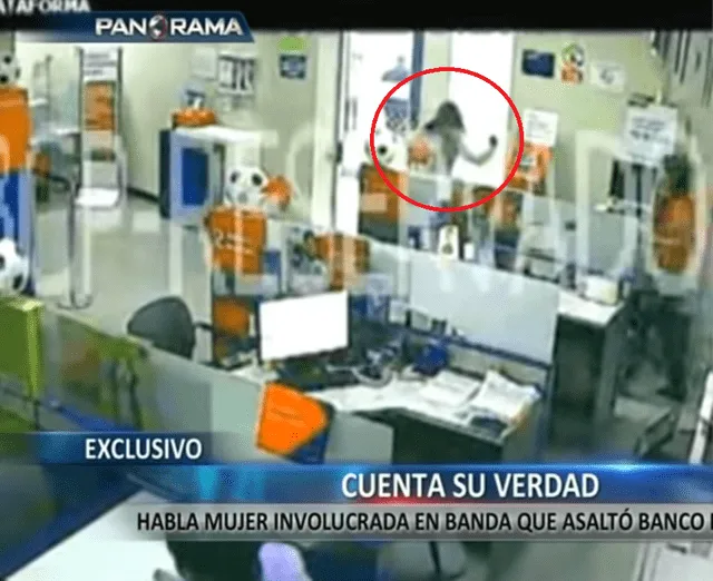  Shirley bailando frente a la mampara del banco, dando la supuesta señal de aviso a los ladrones. Foto: captura de pantalla/Panorama   