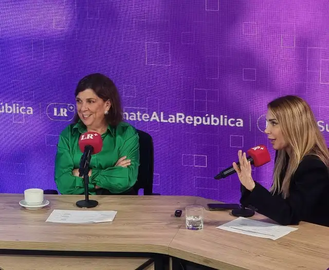 Rosa María Palacios y Juliana Oxenford, periodistas con estilo y contundencia. Foto: Difusión. Rosa María Palacios y Juliana Oxenford, periodistas con estilo y contundencia. Foto: Difusión.