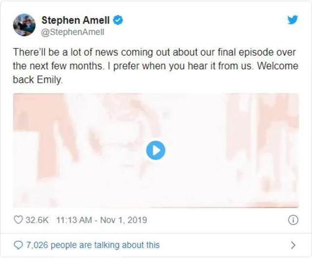 Stephen Amell anuncia regreso de Emily Bett Rickards