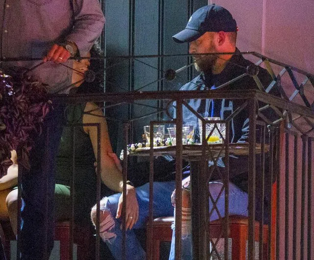 Los actores Justin Timberlake y Alisha Wainwright son captados en situaciones cariñosas. Foto: Difusión.