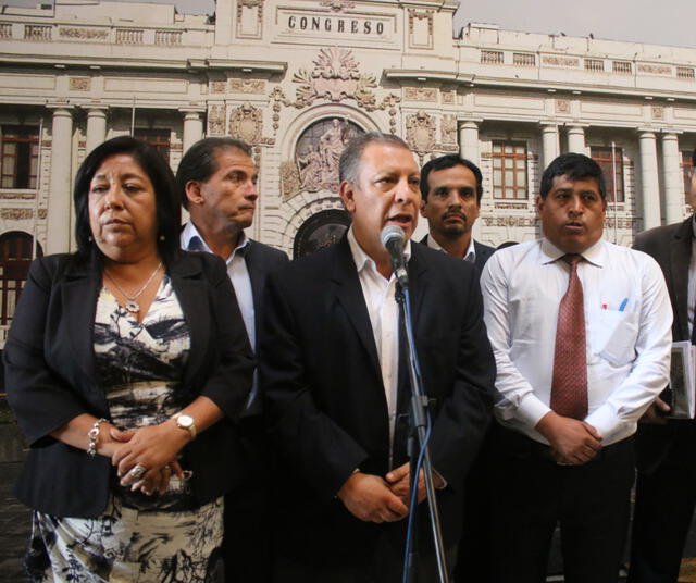Richard Arce es expulsado del FA con reglamento calificado de ilegal por Nuevo Perú