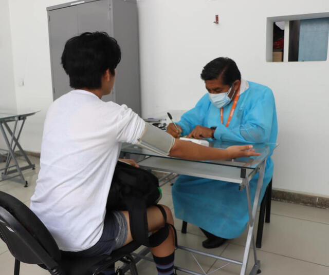 Jóvenes estudiantes y público en general pueden acceder a la atención. Foto: UNMSM