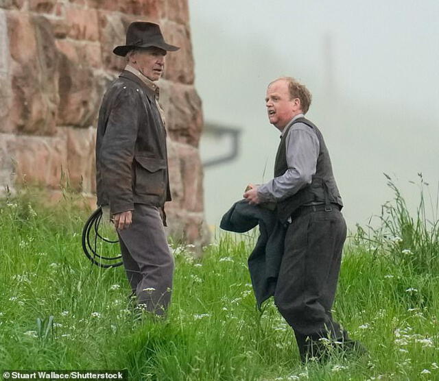 Harrison Ford en el set de rodaje de Indiana Jones 5. Foto: Dailymail/Stuart Wallace