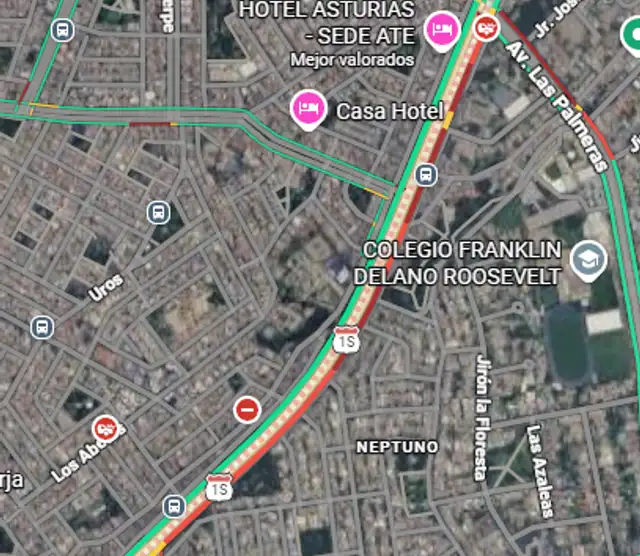 Congestión vehicular en la vía Evitamiento Congestión vehicular en la vía Evitamiento