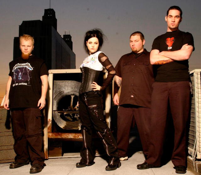 Evanescence ganó el premio Grammy en la categoría Mejor artista nuevo, en 2004. Foto: Instagram