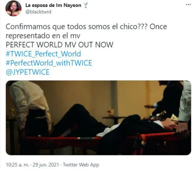 ONCE comenta el MV "Perfect world de TWICE". Foto: captura Twitter/@blacktwrd