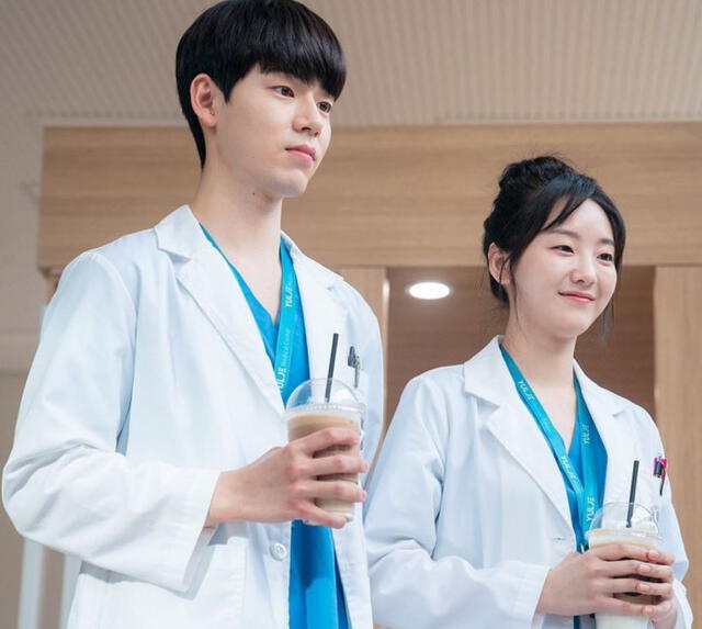 Cho Yi Hyun en Hospital Playlist. Foto: tvN