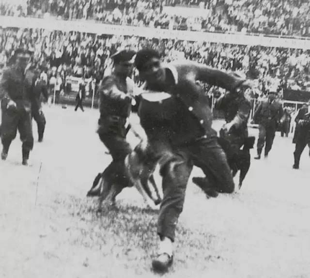 ¿Quién fue el ‘Negro bomba’, el hincha peruano que protagonizó la tragedia del Estadio Nacional?
