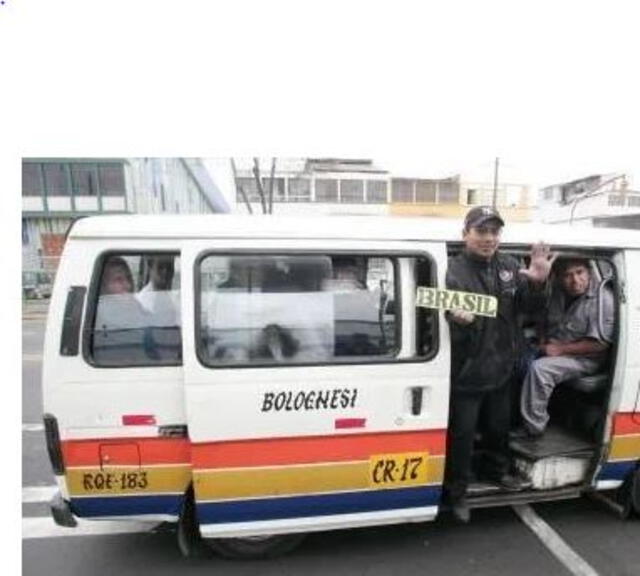  Son los cobradores de combis quienes generalmente retribuyen económicamente a los 'dateros'. Foto: EnLínea  