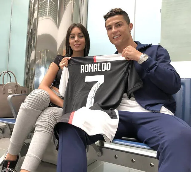 En la actualidad, Cristiano Ronaldo y Georgina Rodríguez viven en Turín, Italia.