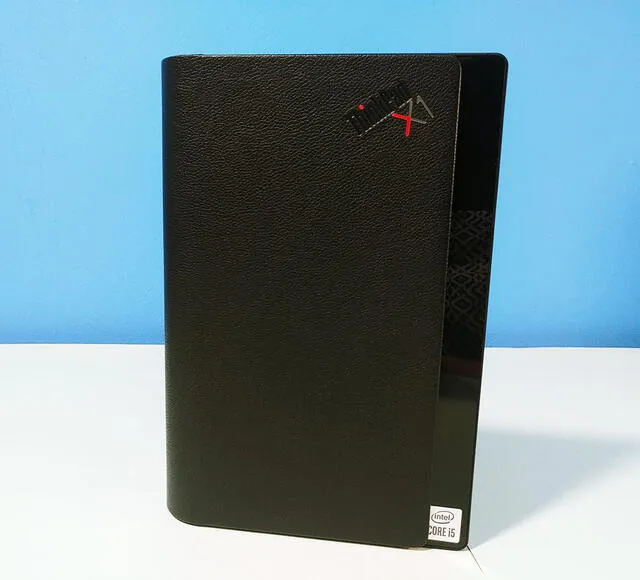 Diseño de la ThinkPad X1 Fold