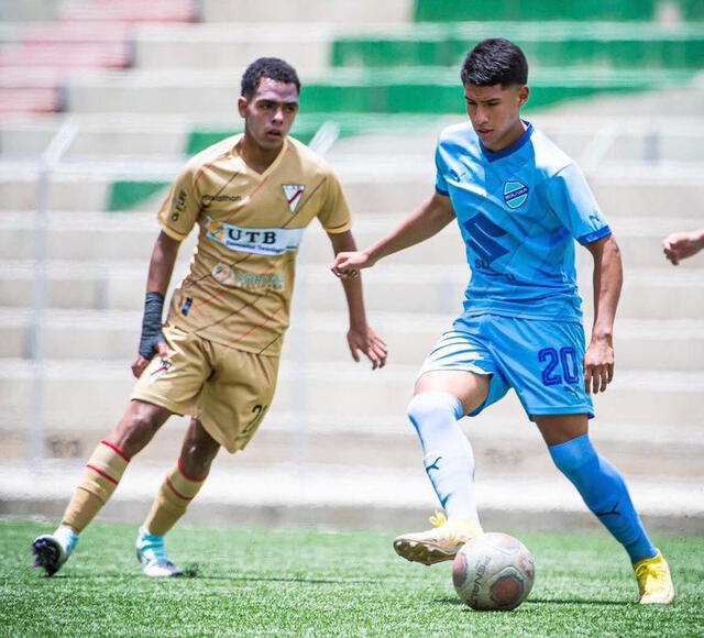  Dilan Ali Gutiérrez trabaja con el primer equipo de Bolívar y fue convocado en varios partidos. Foto: Twitter/Gian Franco Zelaya   