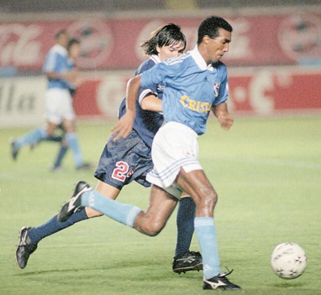 Nilson Esidio jugó la final nacional de 1998 con Cristal. Foto: GLR   