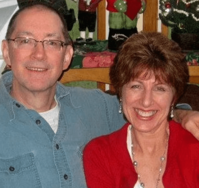 Los padres se despidieron en la mañana, sin saber que no volverían a a verse. Los padres se despidieron en la mañana, sin saber que no volverían a a verse.