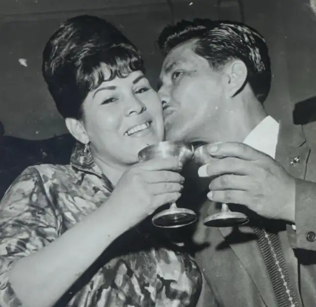 Día de su boda con Humberto Sarmiento, en la municipalidad de La Victoria, 1964. Foto: Archivo de Florentino Mucha. Día de su boda con Humberto Sarmiento, en la municipalidad de La Victoria, 1964. Foto: Archivo de Florentino Mucha.