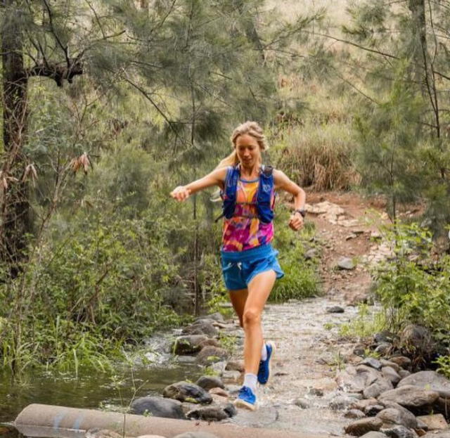 Erchana Murray-Bartlett completó su reto diario de una maratón, por 150 días consecutivos. Foto: @tip_to_toe_2022/Instagram