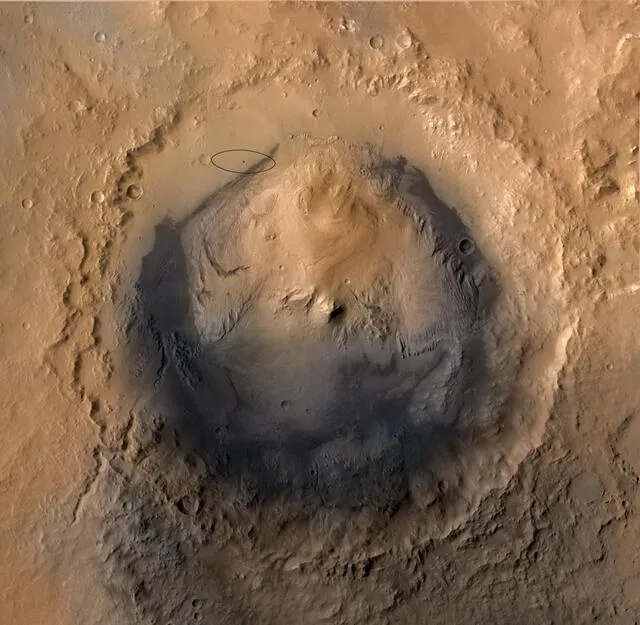 El cráter Gale, de 154 kilómetros de diámetro, fue el lugar de aterrizaje del róver Curiosity en 2012. Foto: NASA