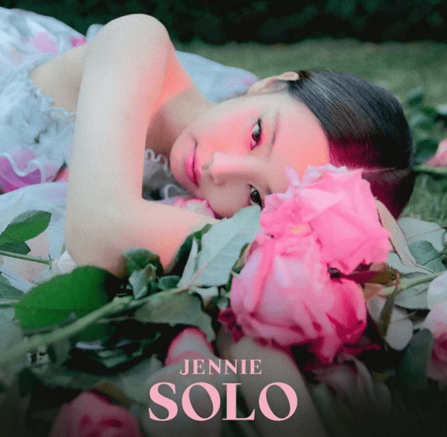 Imagen promocional de "Solo" de Jennie. Foto: YG