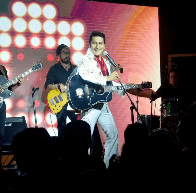 Armando Machuca interpretando a Elvis Presley. Foto: Instagram/@armando_machuca   