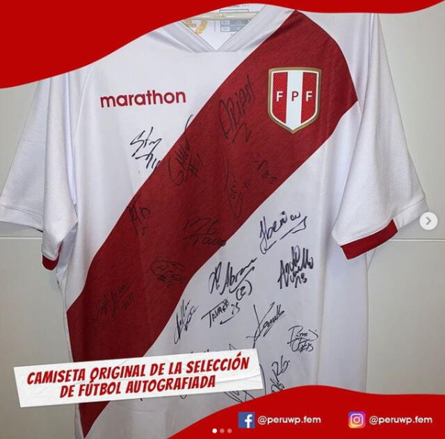 Camiseta autografiada de la selección peruana de fútbol será sorteada. Foto: Peruwp.fem/Instagram