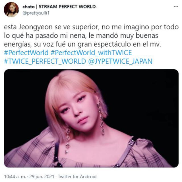 ONCE comenta el MV "Perfect world de TWICE". Foto: captura Twitter/@stormymomo