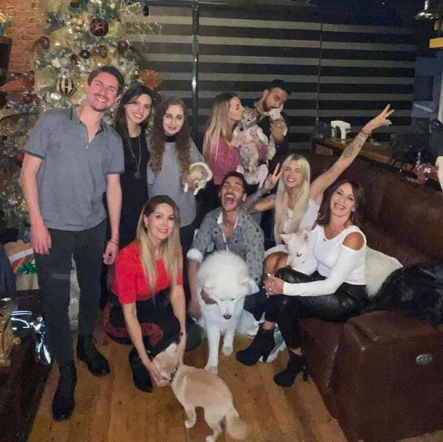 YosStop y su familia, felices en las fiestas de diciembre. Foto: Instagram/YosStop