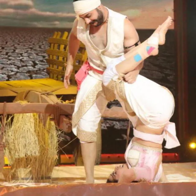 Shraddha Arya, actriz de Tumhari Pakhi “Marcada por el Destino”, se lesiona la cabeza durante baile [VIDEO]