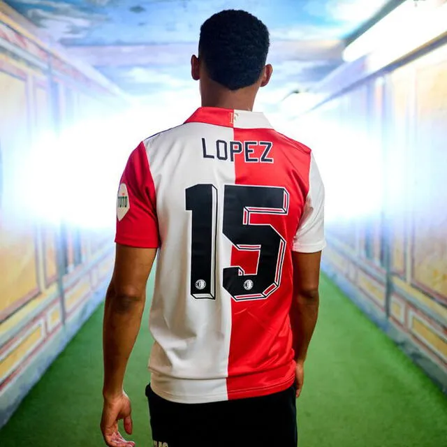 Marcos López usará el dorsal 15 en su nuevo club. Foto: Feyenoord