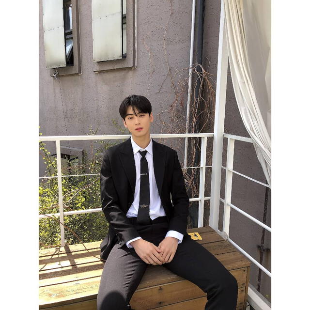 Cha Eun Woo, Kang Daniel y otros idols compiten a ‘Los rostros más hermosos del mundo 2019’ [FOTOS]