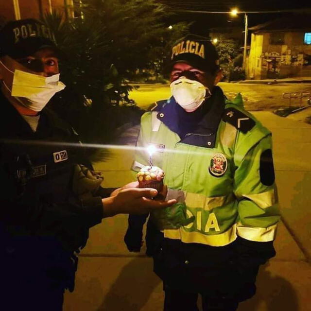 policia coronavirus cumpleaños