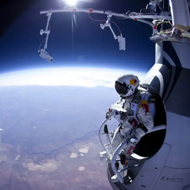 ¿Cuánto cuesta un boleto para viajar al espacio?