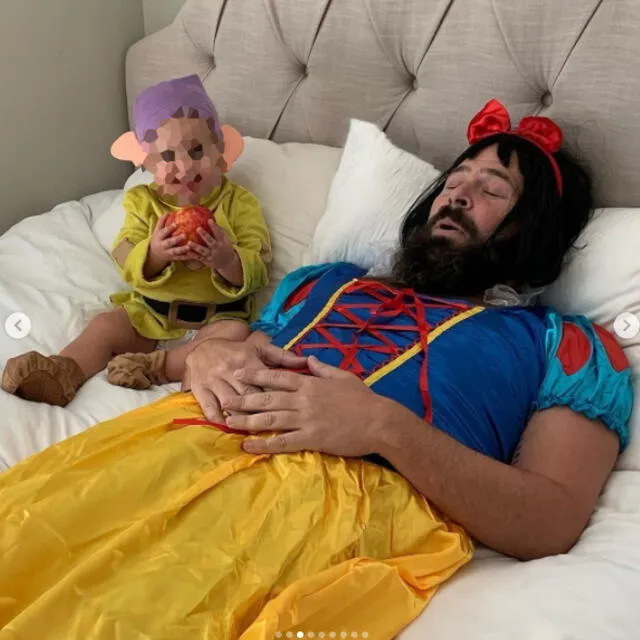 El padre de familia utilizó de inspiración a la princesa Blancanieves para realizar una fotografía con su hijo. Foto: captura de Instagram